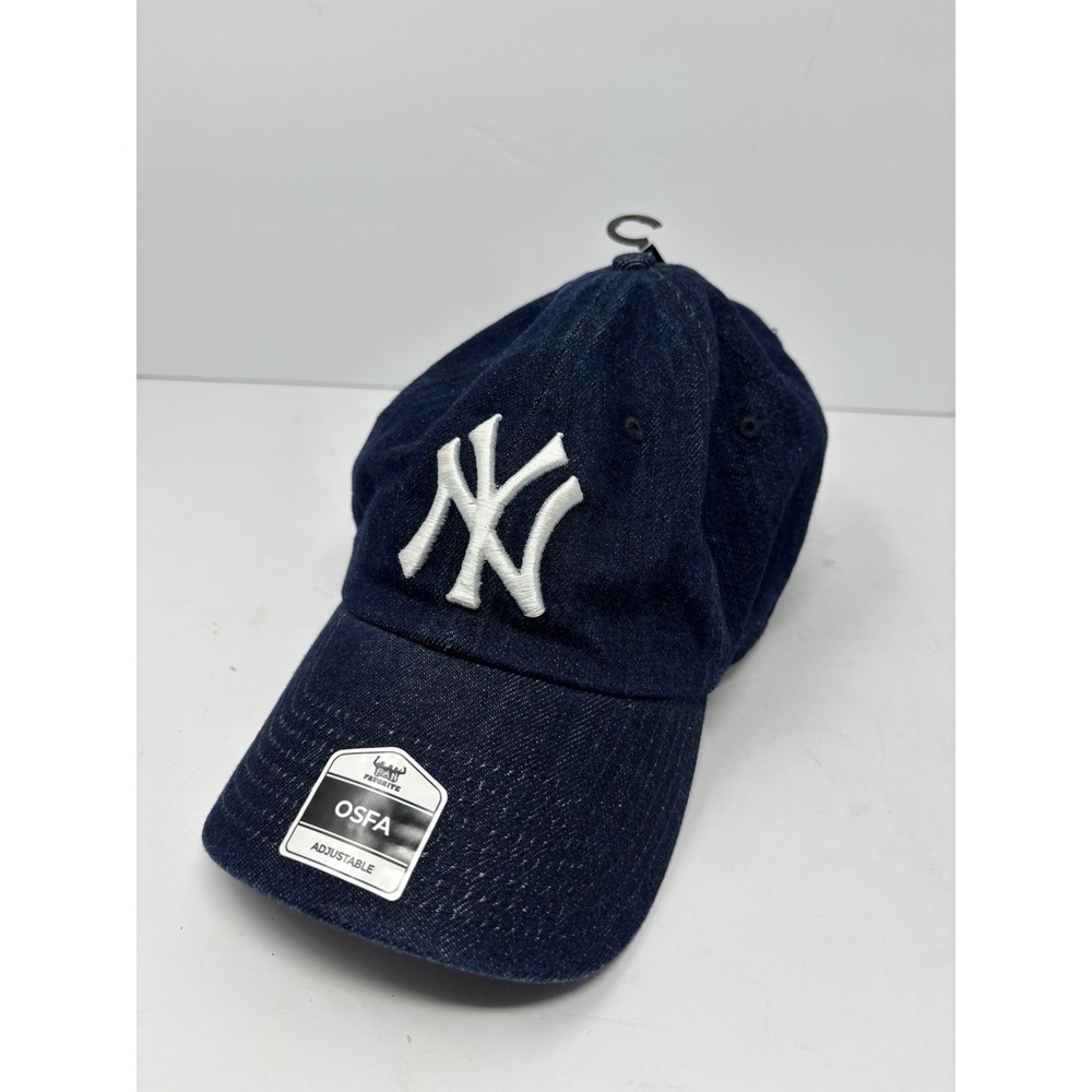 New York Yankees Fan Favorite MLB Strapback Hat Black Baseballs Cap OSFA
